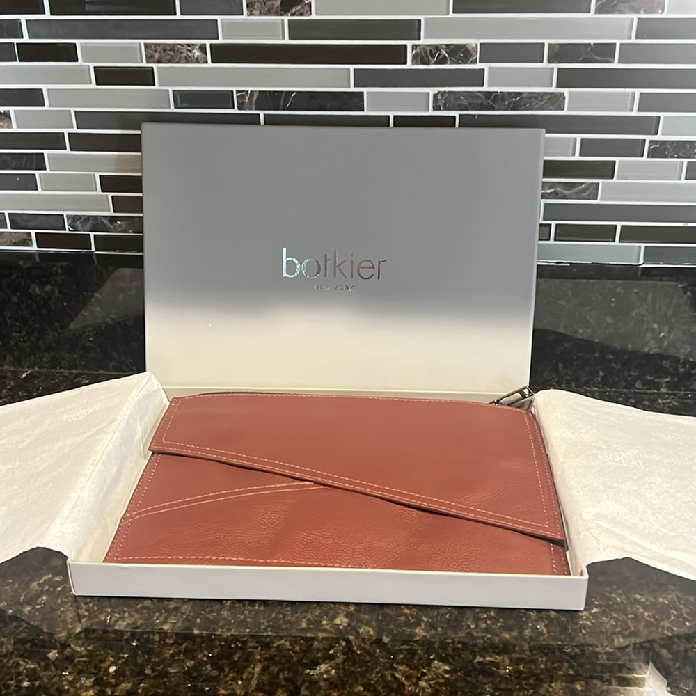 Botkier Cobble Hill Large Leather Clutch Bag - Picture 10 of 12